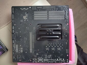 ASRock B550M Pro4, Socket AMD AM4, plně funkční - 4