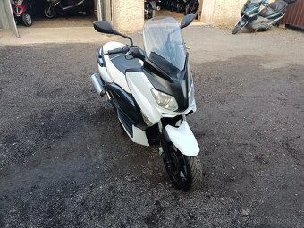 yamaha x max 125 cz doklady v ceně - 4
