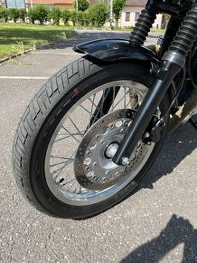Triumph thruxton 900 - 4