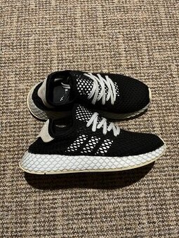 12x Dámské sportovní tenisky Adidas Deerupt (2) - 4
