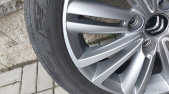 Sada orig. alu kol + letní pneu R16 Barum - 4