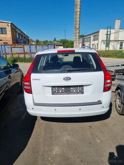 Kia Ceed 2008 - Náhradní díly. - 4