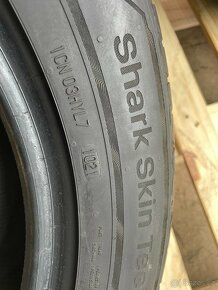 Letní pneu Uniroyal Shark skin technology 235/55 R18 100 V - 4