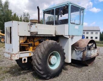 Stavostroj VV111 r.v.1987 - 4