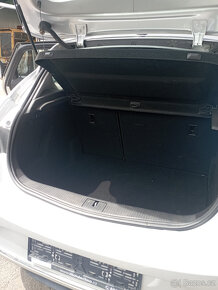 Opel Astra - 4