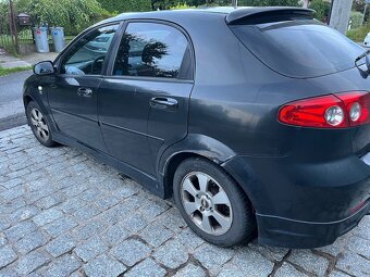 Chevrolet Lacetti - 4