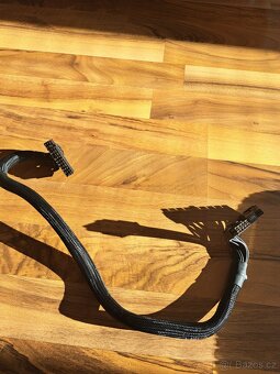 Predám Seasonic tx-650 titanium - 4