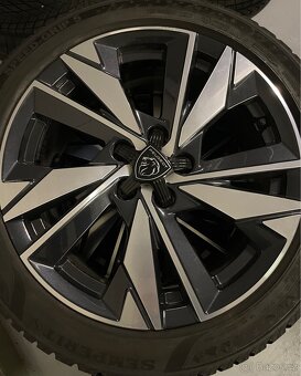 Original zimni alu Peugeot 308 III 225/45/17 95% - 4