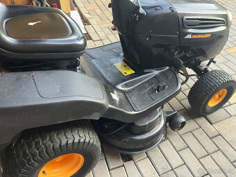 zahradní sekací traktor - 4