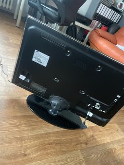 Tv Samsung úhlopříčka 77 cm - 4