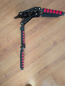 Ramenní stativ Neewer - 4