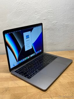 MacBook Pro 13” 2018/8GB RAM/Intel i5/256GB SSD/ Záruka - 4