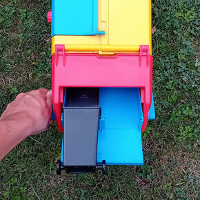 Wader - velké popelářské auto - domů i na zahradu - 4
