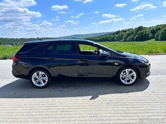 Opel Astra K Sports Tourer, černá, 103.198 km - 4