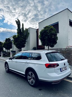Volkswagen Passat nebo 2.0 TDI 147 kW, 4x4 - 4