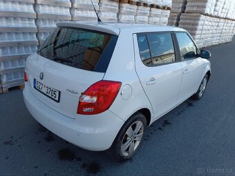 ŠKODA FABIA II ROK 2014 1.2TSI 63KW 1 MAJITEL PLNÁ VÝBAVA - 4