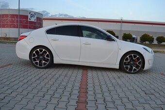 Opel Insignia OPC - 4
