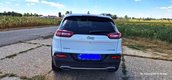 Jeep Cherokee, 147kW,4x4,servis,ČR,nehav. - 4