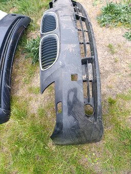 BMW E60, E61 (přední nárazník) - 4