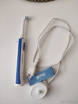 Braun elektronický kartáček - 4