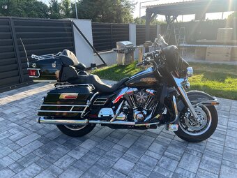 Harley Davidson Electra Glide - 4