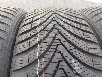 Univerzální pneu Kumho 225/55/18 102V - 4