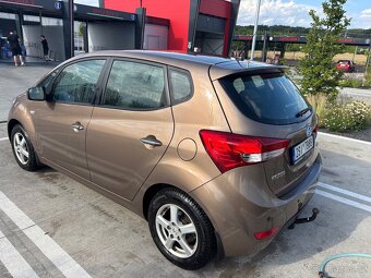 Hyundai IX20 - 4
