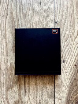 Nový Lenovo ThinkCentre M75q Gen 5 - 4