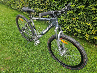 26" horské hliníkové kolo KELLYS, rám 17,5", hydraulika - 4
