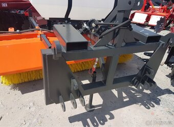 Zametací zařízení 2,4 m , zametač - 4