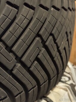 Prodám 4ks zimní pneu Linglong GRIP MASTER 4S, 235/55 R18 - 4