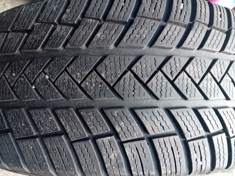 Prodám Sadu pneu 235/55/18 Zimni - 4