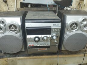 Sharp CD-BA250,Aiwansx-r51,Panasonic SA-PM04,LG,radia - 4