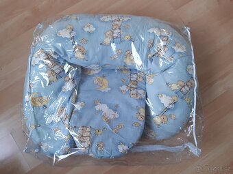 Kojící polštář - 4