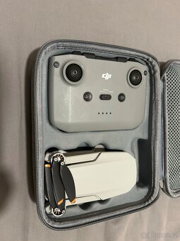 Dron DJI Mini 2 SE - 4