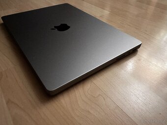 MacBook Pro 14" M1 Pro (2021) - 16GB/512GB - 4