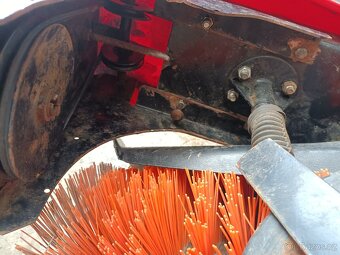 Zametací kartáč Tera Vari - 4