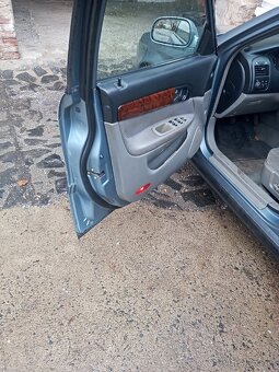 Chevrolet evanza - 4