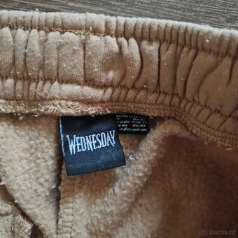 Dívčí tepláky Wednesday vel. 146/152 - 4