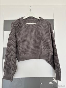 Dámský crop top svetr - 4