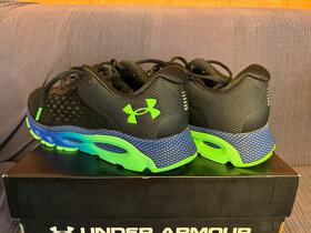 Běžecké boty Under Armour UA HOVR Infinite 3 vel. 47 NOVÉ - 4