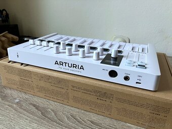 Arturia MiniLab 3 - MIDI keyboard (DIN MIDI, arpeggiator) - 4