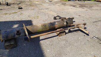 Přední nosná roura z Tatra 815 S3 - 4