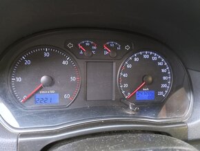 vw polo 1.4 TDI 51kw 9n - 4