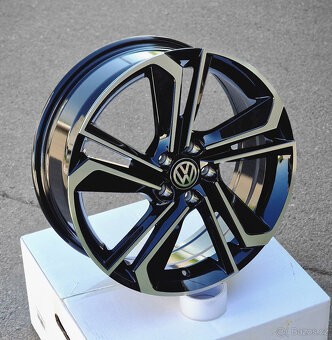 Alu kola 5x100 17 -\- 5X100 R17 - 4