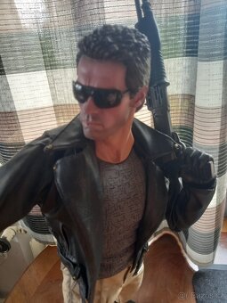 Sideshow Terminator - 4