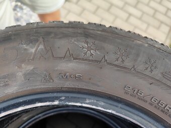 Zimní pneu 215/65 R16 - 4