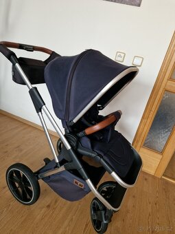 Trojkombinovaný kočárek Moon Rocca Navy - 4