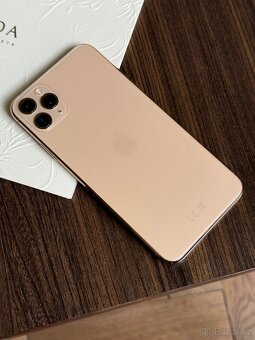 Iphone 11 Pro MAX, gold, 64 GB - 4