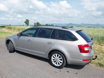 Prodám ŠKODA OCTAVIA 3 kombi 1,6 TDI 77 kW AMBITION - 4